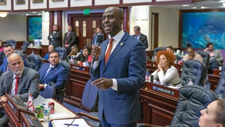 Alt text currently missing