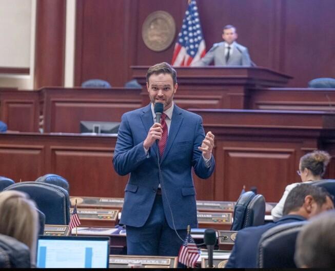 Alt text currently missing