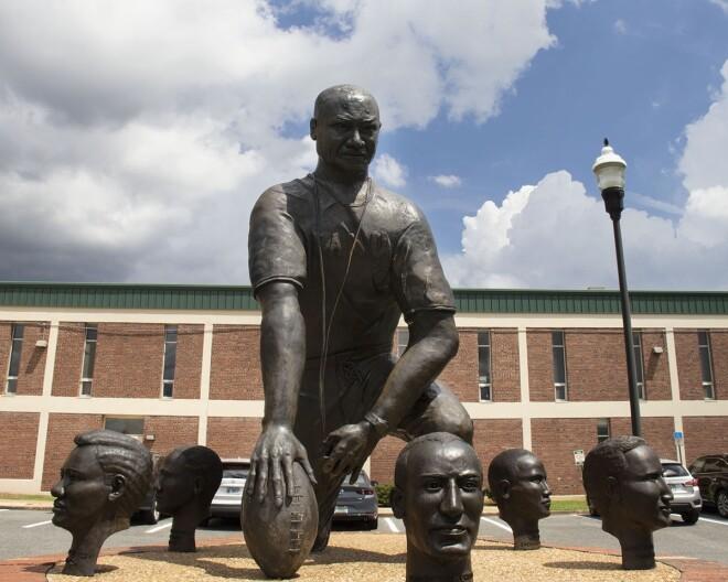 Alt text currently missing