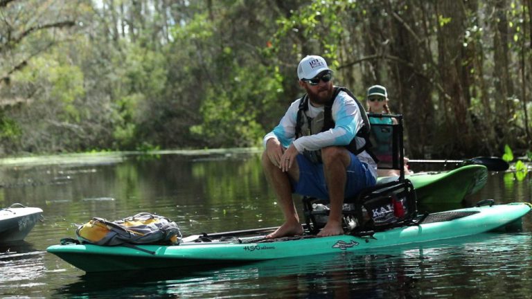 Wacissa Springs Adventure | Kayaking a Wildlife Rich River Paddle boarders rest as they float through river