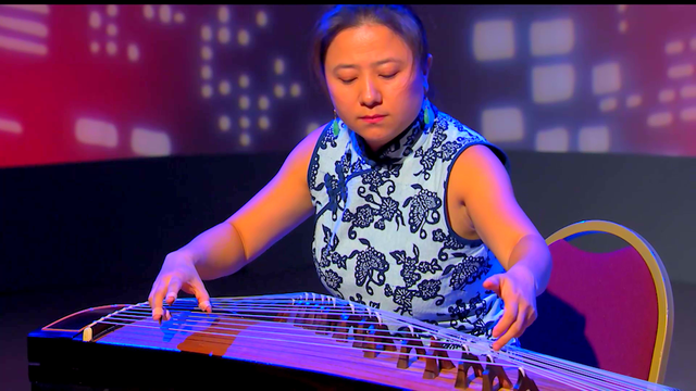 Web Extra: Haiqiong Deng