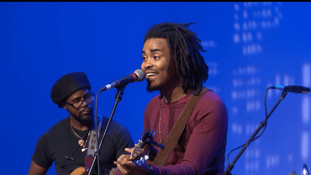 Royce Lovett performs at Gradstock Concert