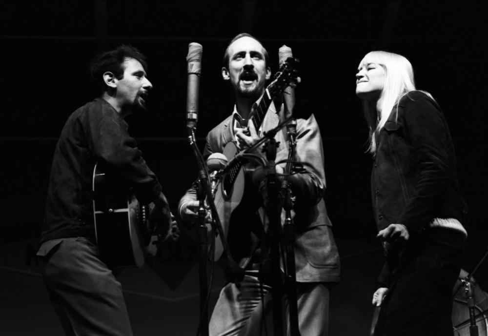 Black and white photo of the featured musicians.