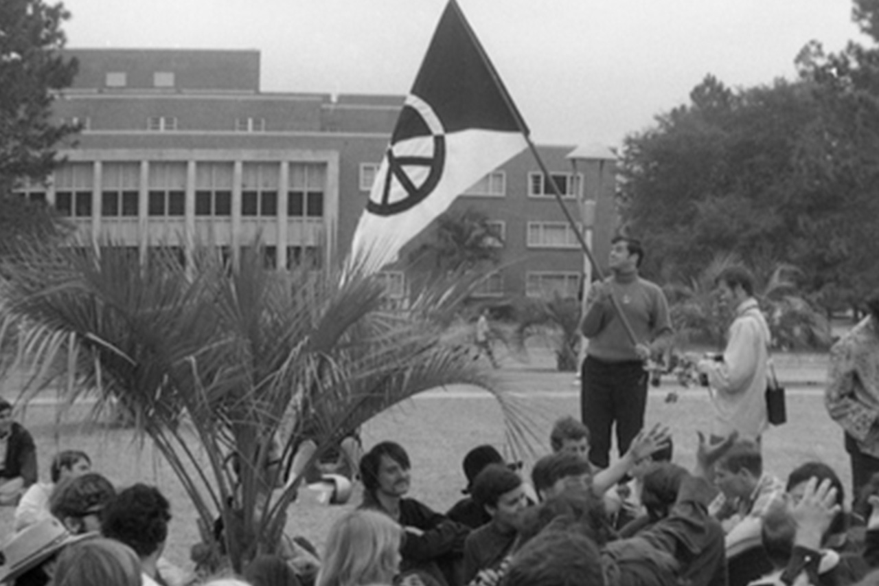 Love in on Landis Green, black and white photo